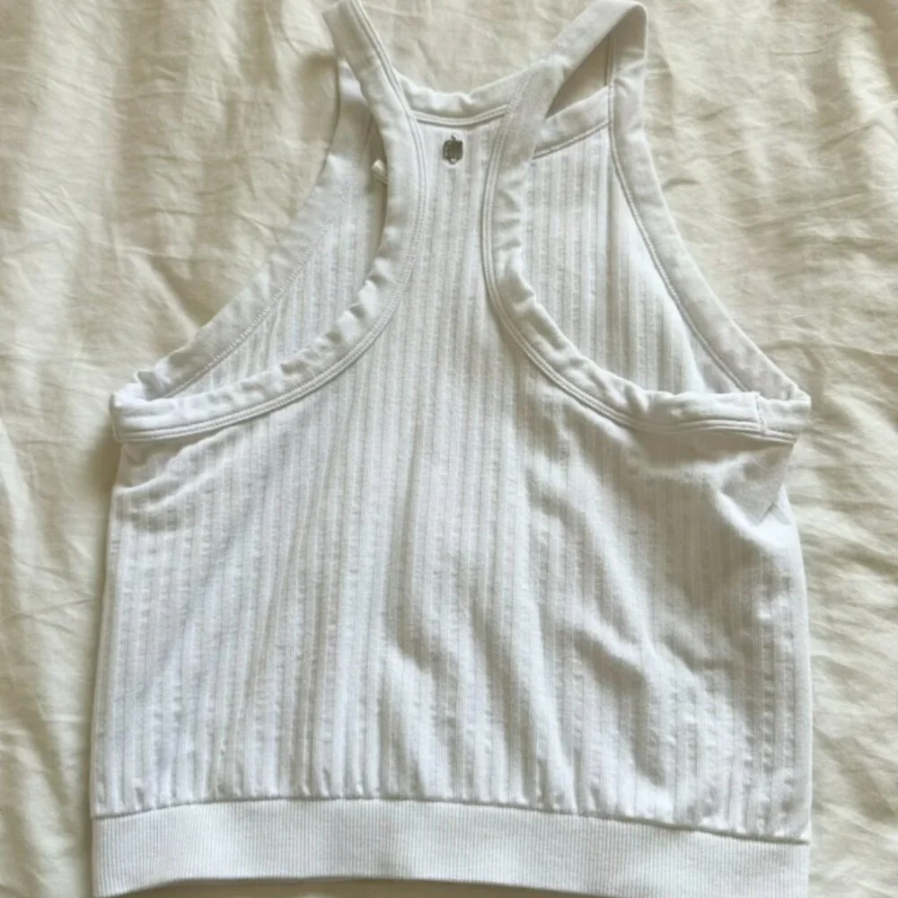 Fabletics Ribbed - White Top - Picture 7 of 7